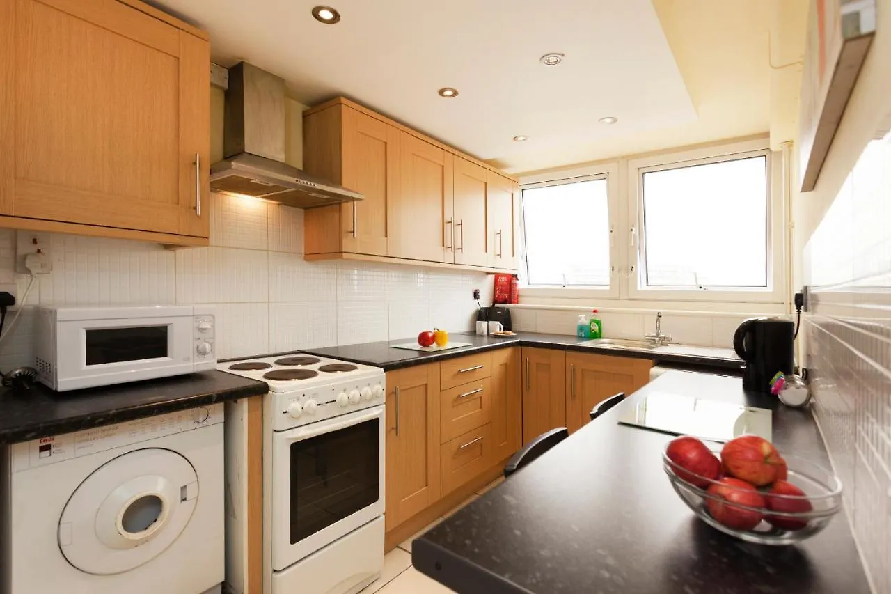 Victoria Centre Apartments: Central Shopping Hub with 24/7 Access Nottingham 0*,  United Kingdom