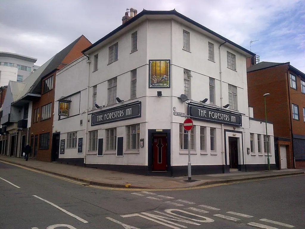 Victoria Centre Apartments: Central Shopping Hub with 24/7 Access Nottingham Apartment