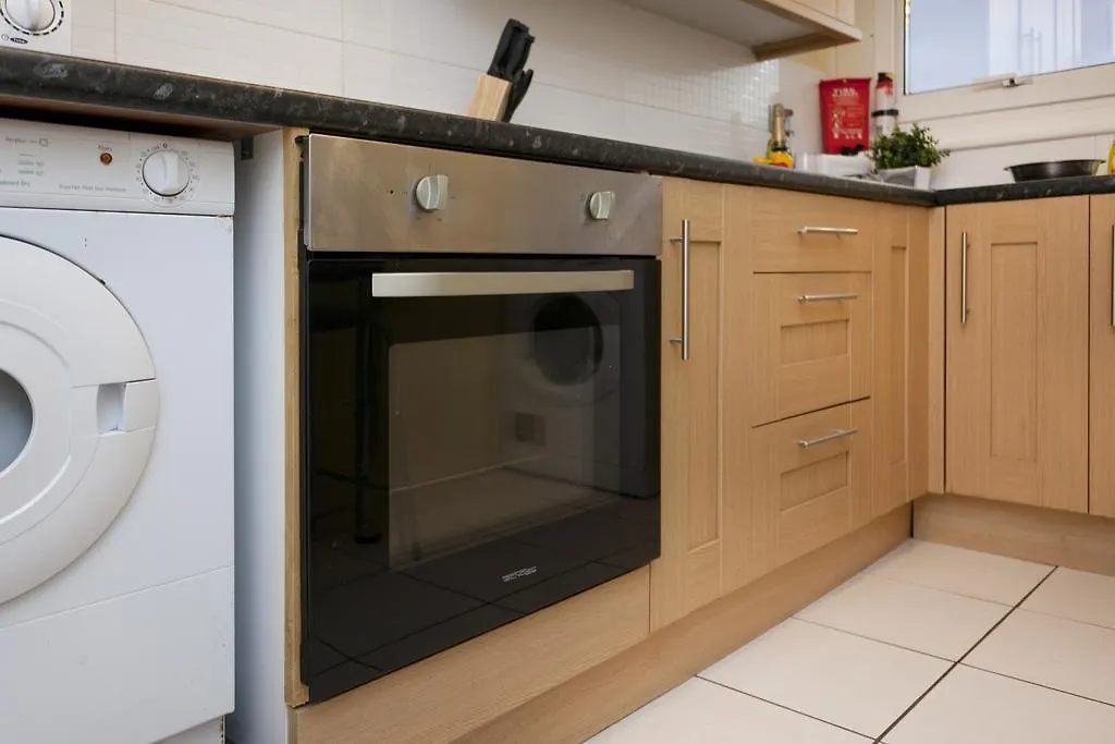 Victoria Centre Apartments: Central Shopping Hub with 24/7 Access Nottingham 0*,  United Kingdom